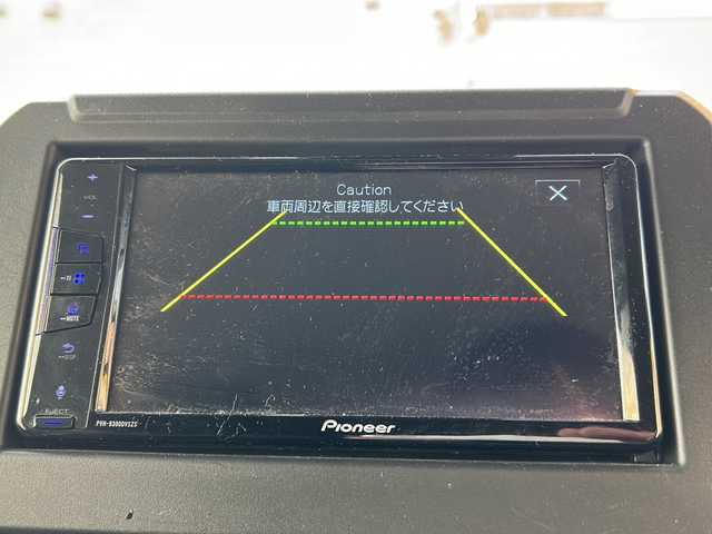 スズキ ジムニー XC 道央・札幌 2023(令5)年 2万km シフォンアイボリーM 社外ディプレイオーディオ（AM/FM/CD/DVD/BT/USB/AUX）/ドライブレコーダー前後/バックカメラ/クルーズコントロール/レーンアシスト/衝突被害軽減ブレーキ/ヘッドライトウォッシャー/シートヒーター（運転席、助手席）/オートエアコン/ダウンヒルアシストコントロール/横滑り防止装置/オートライト/電動格納ミラー/プッシュスタート/セキュリティアラーム