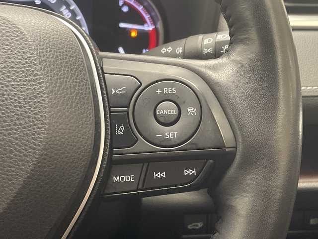 トヨタ ＲＡＶ４ G Zパッケージ 愛媛県 2019(令1)年 3.6万km アティチュードブラックマイカ ８型ナビ/フルセグ／Ｂｌｕｅｔｏｏｔｈ／ＵＳＢ/バックカメラ/レーダークルーズコントロール/衝突軽減ブレーキ/ＥＴＣ/ドライブレコーダー/パワーバックドア/Ｄ席パワーシート/ＤＮ席シートヒーター/オートマチックハイビーム/ブラインドスポットモニター