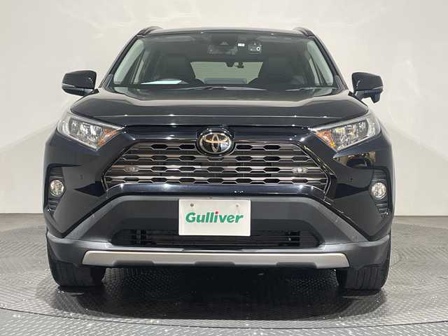 トヨタ ＲＡＶ４ G Zパッケージ 愛媛県 2019(令1)年 3.6万km アティチュードブラックマイカ ８型ナビ/フルセグ／Ｂｌｕｅｔｏｏｔｈ／ＵＳＢ/バックカメラ/レーダークルーズコントロール/衝突軽減ブレーキ/ＥＴＣ/ドライブレコーダー/パワーバックドア/Ｄ席パワーシート/ＤＮ席シートヒーター/オートマチックハイビーム/ブラインドスポットモニター