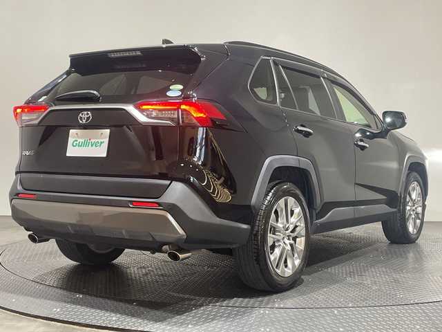 トヨタ ＲＡＶ４ G Zパッケージ 愛媛県 2019(令1)年 3.6万km アティチュードブラックマイカ ８型ナビ/フルセグ／Ｂｌｕｅｔｏｏｔｈ／ＵＳＢ/バックカメラ/レーダークルーズコントロール/衝突軽減ブレーキ/ＥＴＣ/ドライブレコーダー/パワーバックドア/Ｄ席パワーシート/ＤＮ席シートヒーター/オートマチックハイビーム/ブラインドスポットモニター