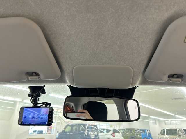 ダイハツ ミラ イース L SAⅢ 長崎県 2019(令1)年 2.9万km ブラックマイカメタリック パイオニアナビ（AVIC-RZ102）/・ワンセグ/・Bluetooth/スマートアシスト/・先行車発信告知/・誤発信抑制/・車線逸脱警報/コーナーセンサー/キーレス/オートハイビーム/社外前後ドライブレコーダー/バイザー/社外フロアマット/オートライト