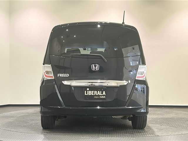ホンダ フリード G ジャストセレクション 新潟県 2012(平24)年 10.5万km プレミアムブラキッシュパール 社外SDナビ（TV/DVD/BT）/バックカメラ/クルーズコントロール/両側パワースライドドア/純正フロアマット/ドアバイザー/リモコンキー/ドライブレコーダー/ETC