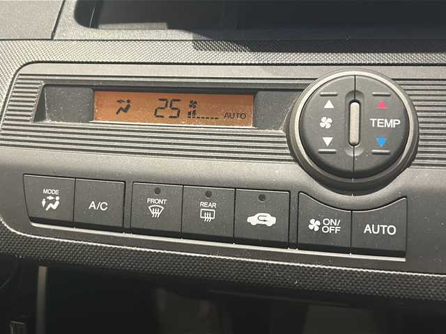 ホンダ フリード G ジャストセレクション 新潟県 2012(平24)年 10.5万km プレミアムブラキッシュパール 社外SDナビ（TV/DVD/BT）/バックカメラ/クルーズコントロール/両側パワースライドドア/純正フロアマット/ドアバイザー/リモコンキー/ドライブレコーダー/ETC