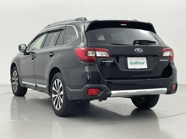 スバル アウトバック リミテッド 熊本県 2016(平28)年 5.2万km クリスタルブラックシリカ ４WD/社外ナビ（ＣＤ・ＤＶＤ・フルセグ・ＢＴ・ＳＤ・ＡＵＸ・ｉｐｏｄ）/バックカメラ　/社外ドライブレコーダー　/ＥＴＣ　/全席シートヒーター　/ステアリングヒーター/前席パワーシート　/アイサイト/・レーダークルーズコントロール　/・衝突軽減ブレーキ/・先行車発進お知らせ機能/・レーンキープアシスト/・車線逸脱警報機能/・ブラインドスポットモニター/横滑り防止/アイドリングストップ/パドルシフト/パワーバックドア/純正フロアマット/純正１８インチAW/オートライト/LEDヘッドライト/フォグライト/スマートキー/プッシュスタート
