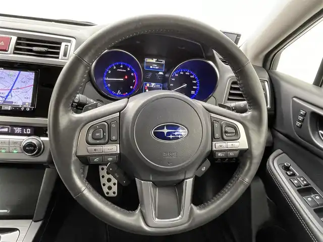スバル アウトバック リミテッド 熊本県 2016(平28)年 5.2万km クリスタルブラックシリカ ４WD/社外ナビ（ＣＤ・ＤＶＤ・フルセグ・ＢＴ・ＳＤ・ＡＵＸ・ｉｐｏｄ）/バックカメラ　/社外ドライブレコーダー　/ＥＴＣ　/全席シートヒーター　/ステアリングヒーター/前席パワーシート　/アイサイト/・レーダークルーズコントロール　/・衝突軽減ブレーキ/・先行車発進お知らせ機能/・レーンキープアシスト/・車線逸脱警報機能/・ブラインドスポットモニター/横滑り防止/アイドリングストップ/パドルシフト/パワーバックドア/純正フロアマット/純正１８インチAW/オートライト/LEDヘッドライト/フォグライト/スマートキー/プッシュスタート