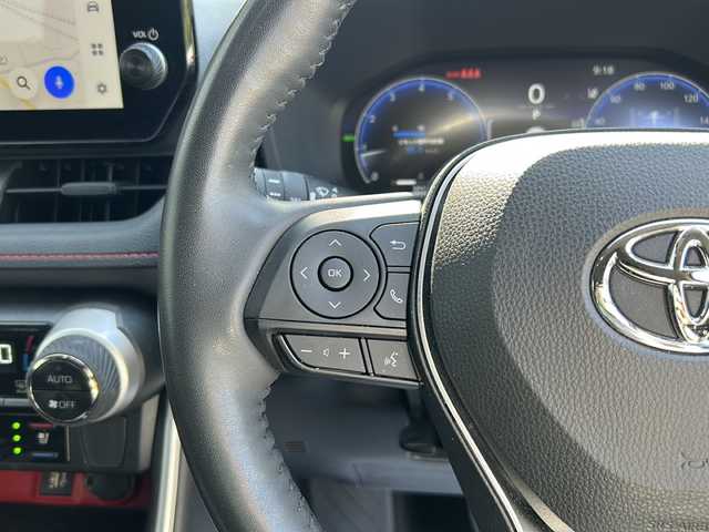 トヨタ ＲＡＶ４ アドベンチャー オフロードPKGⅡ 埼玉県 2024(令6)年 2.3万km グレーメタリック ワンオーナー　/純正ナビ　/フルセグ/BT/USB/FM/AM/Miracast/スロットルコントローラー（3-drive-EVO）/全周囲カメラ　/ACC/ビルトインＥＴＣ（2.0）　/デジタルインナーミラー/前席シートヒーター　/前席エアーシート　/運転席メモリーシート　/ハンドルヒーター　/オートホールド/電動パーキング/横滑り防止/パワーバックドア/オートライト/オートハイビーム/LTA/BSM/PCS/クリアランスソナー/RCTA/PKSB/RSA/スマートキー２本　/保証書　/記録簿　/取扱説明書