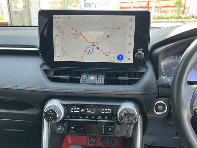 トヨタ ＲＡＶ４ アドベンチャー オフロードPKGⅡ 埼玉県 2024(令6)年 2.3万km グレーメタリック ワンオーナー　/純正ナビ　/フルセグ/BT/USB/FM/AM/Miracast/スロットルコントローラー（3-drive-EVO）/全周囲カメラ　/ACC/ビルトインＥＴＣ（2.0）　/デジタルインナーミラー/前席シートヒーター　/前席エアーシート　/運転席メモリーシート　/ハンドルヒーター　/オートホールド/電動パーキング/横滑り防止/パワーバックドア/オートライト/オートハイビーム/LTA/BSM/PCS/クリアランスソナー/RCTA/PKSB/RSA/スマートキー２本　/保証書　/記録簿　/取扱説明書