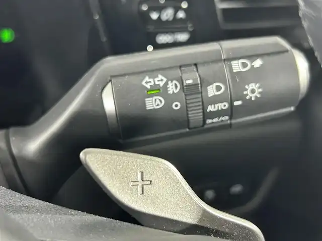 レクサス ＮＸ 250 佐賀県 2023(令5)年 1万km ソニッククォーツ ワンオーナー/禁煙車/純正9.8インチナビ/フルセグ/Bluetooth/全方位カメラ/サンルーフ/ビルトインETC2.0/ドライブレコーダー/レクサスセーフティーシステム/レーダークルーズコントロール/コーナーセンサー/BSM/ヘッドアップディスプレイ/電動リアゲート/運転席・助手席パワーシート/パドルシフト/純正フロアマット/純正18インチアルミホイール