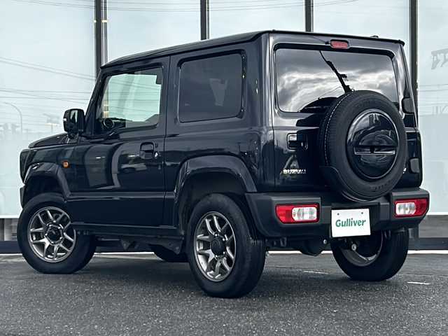 スズキ ジムニー XC 山形県 2024(令6)年 1.7万km ブルーイッシュブラックパール3 禁煙車/４WD/デュアルセンサーブレーキ/レーンキープアシスト/横滑り防止装置/クルーズコントロール/社外SDナビ/（Bluetooth/フルセグ/DVD/AM/FM)/ステアリングスイッチ/アイドリングストップ/前席シートヒーター/ETC/社外フロアマット/オートLEDヘッドライト/フォグランプ/背面タイヤ/社外スタッドレスタイヤ車載/（175/80/R16)5mm 4本