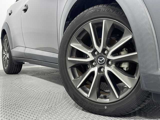 マツダ ＣＸ－３ XD ツーリング 広島県 2015(平27)年 4.2万km メテオグレーマイカ マツダコネクトナビ/バックカメラ/レーダークルーズコントロール/ブラインドスポットモニタリング/ヘッドアップディスプレイ/衝突軽減ブレーキ/車線逸脱警報/オートハイビーム/パドルシフト/ハーフレザーシート/LEDヘッドランプ/純正18インチAW/ETC