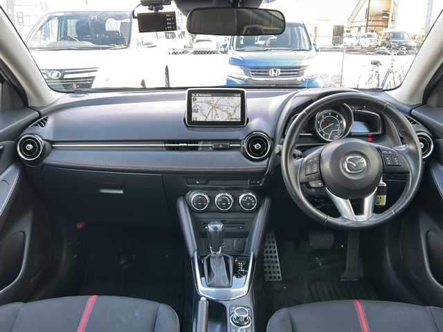 マツダ デミオ XD ツーリング 千葉県 2016(平28)年 7.2万km スノーフレイクホワイトパールマイカ 純正SDナビゲーション/フルセグTV/Bluetooth・CD・DVD/バックカメラ/ETC/LEDヘッドライト/オートライト/フォグランプ/ステアリングリモコン/パドルシフト/クルーズコントロール/運転席・助手席シートヒーター/エンジンプッシュスタート/スマートキー/純正アルミホイール