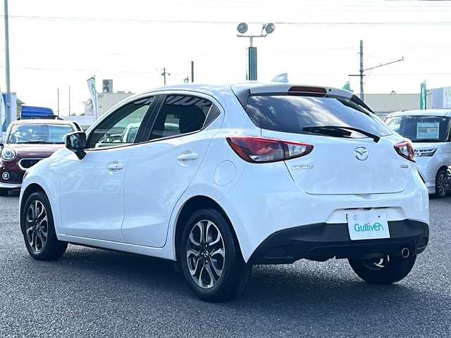 マツダ デミオ XD ツーリング 千葉県 2016(平28)年 7.2万km スノーフレイクホワイトパールマイカ 純正SDナビゲーション/フルセグTV/Bluetooth・CD・DVD/バックカメラ/ETC/LEDヘッドライト/オートライト/フォグランプ/ステアリングリモコン/パドルシフト/クルーズコントロール/運転席・助手席シートヒーター/エンジンプッシュスタート/スマートキー/純正アルミホイール