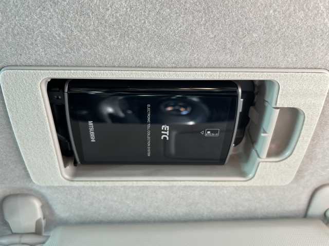 マツダ デミオ XD ツーリング 千葉県 2016(平28)年 7.2万km スノーフレイクホワイトパールマイカ 純正SDナビゲーション/フルセグTV/Bluetooth・CD・DVD/バックカメラ/ETC/LEDヘッドライト/オートライト/フォグランプ/ステアリングリモコン/パドルシフト/クルーズコントロール/運転席・助手席シートヒーター/エンジンプッシュスタート/スマートキー/純正アルミホイール