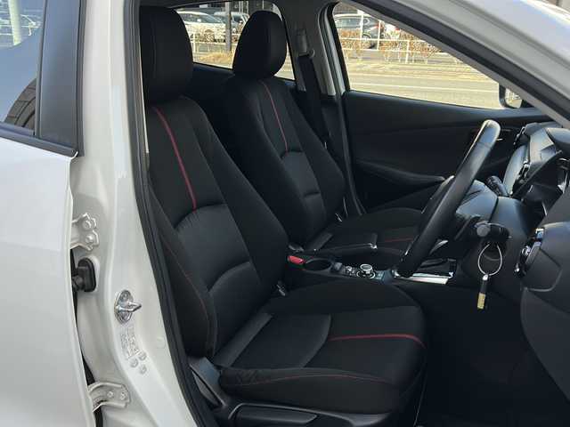 マツダ デミオ XD ツーリング 千葉県 2016(平28)年 7.2万km スノーフレイクホワイトパールマイカ 純正SDナビゲーション/フルセグTV/Bluetooth・CD・DVD/バックカメラ/ETC/LEDヘッドライト/オートライト/フォグランプ/ステアリングリモコン/パドルシフト/クルーズコントロール/運転席・助手席シートヒーター/エンジンプッシュスタート/スマートキー/純正アルミホイール