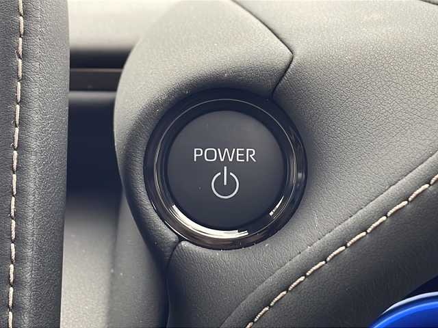 トヨタ アルファードハイブリット Z 千葉県 2024(令6)年 1.3万km プラチナホワイトパールマイカ ワンオーナー/４WD/純正メーカーOPメモリナビ、Bluetooth、/フルセグTV、ミラーキャスト/純正フリップダウンモニター/アラウンドビューモニター/プリクラッシュ/ロードサインアシスト/レーンキープアシスト/クリアランスソナー（前後）/ブラインドスポットモニター/フリップダウンモニター/レーダークルーズコントロール/横滑り防止装置/盗難防止装置/W、サイド、カーテンエアバッグ/オートマチックハイビーム/社外ドライブレコダー（前後録画）/黒レザーシート/２列目オットマン/前席、2列目パワーシート/前席、2列目シートヒーター/前席、2列目エアシート/両側パワースライドドア/パワーバックドア/ウインカーミラー/LEDヘッドライト/ビルトインETC2.0/スマートキー×１/純正フロアマット/純正18インチアルミホイール/スマートキー/皮巻きステアリング/フォグライト/ドアバイザー/TVキャンセラー/整備手帳