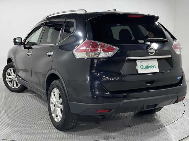 日産 エクストレイル 20Xt エマージェンシーブレーキ 広島県 2017(平29)年 5.4万km ダイヤモンドブラック メーカーナビ/アラウンドビューモニター/パワーバックドア/シートヒーター/エマージェンシーブレーキ/クルーズコントロール/LEDヘッドランプ/オートライト/純正17インチAW/ステアリングスイッチ/スマートキー/ETC/USB入力端子