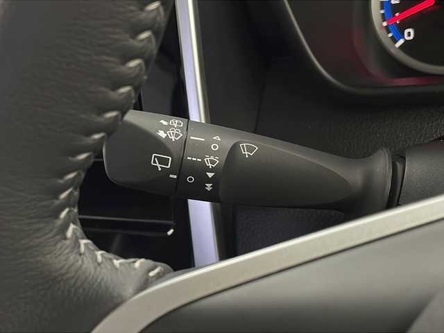 トヨタ ルーミー カスタムG 栃木県 2024(令6)年 1.1万km ブライトシルバーM ワンオーナー/純正9インチナビ/フルセグTV/Bluetooth/CD/DVD/バックカメラ/スマートアシスト/衝突回避支援ブレーキ機能/レーンキープアシスト/レーダークルーズコントロール/ロードサインアシスト/先行車発進お知らせ機能/クリアランスソナー/両側パワースライドドア/シートヒーター/LEDオートライト/純正AW/保証書
