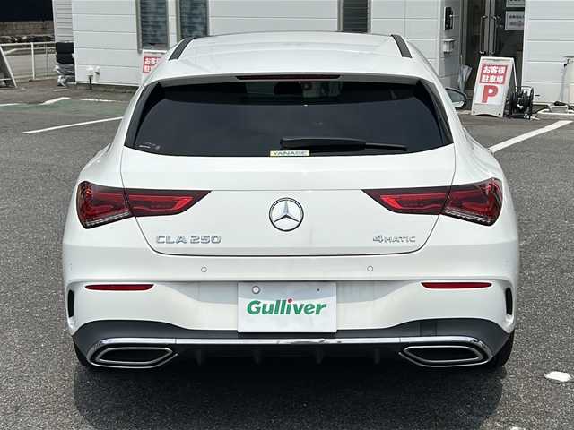 メルセデス・ベンツ Ｍ・ベンツ ＣＬＡ２５０ Sブレイク 4MATIC 愛知県 2022(令4)年 1.7万km ポーラホワイト /禁煙車/ワンオーナー//パノラマサンルーフ//メーカーナビ//Bluetooth//バックカメラ//ETC//純正ドライブレコーダー//アクティブブレーキアシスト//アクティブレーンキープアシスト//ブラインドスポットアシスト//レーンチェンジアシスト//アダプティブクルーズコントロール/（アクティブステアリングアシスト付）//パークトロニック（コーナーセンサー）//トラフィックサインアシスト//D/N席パワーシート・シートヒーター//パワーバックドア//純正１８インチアルミ//アンビエントライト//ESP（横滑り防止）//電動格納ミラーウインカー//LEDオートライト//純正フロアマット//アイドリングストップ//取扱説明書/新車保証書//スペアキー