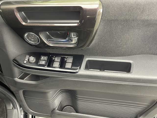 ホンダ Ｎ ＢＯＸ カスタム G L ターボ ホンダセンシング 宮崎県 2020(令2)年 7.3万km クリスタルブラックパール 禁煙車/ホンダセンシング/純正8型ナビTV/（VXU-207NBi/CD/DVD/Bluetooth/フルセグTV)/純正バックカメラ/純正ビルトインETC/純正ドライブレコーダー/純正LEDオートライト/純正LEDフォグ/純正15インチアルミ/純正エアロ/純正ルーフエンドスポイラー/純正フロアマット/社外革調シートカバー/両側電動スライドドア/アダプティブクルーズコントロール/レーンディパーチャーアラート/クリアランスソナー/パドルシフト/オートエアコン/前席シートヒーター/ウインカードアミラー/スマートキー/プッシュエンジンスタート/新車時保証書/取扱い説明書