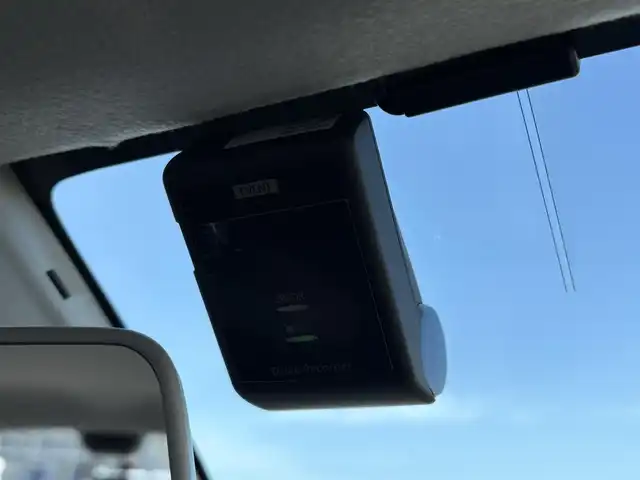 スズキ アルト L 大分県 2017(平29)年 8.5万km シルキーシルバーメタリック 純正ナビ/（AM/FM/CD/DVD/SD/USB/Bluetooth/ワンセグTV）/アイドリングストップ/横滑り防止/衝突軽減ブレーキ/ETC/ドライブレコーダー前後（SDカード有り）/純正フロアマット/保証書/取扱説明書