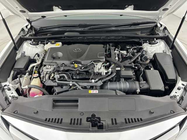 トヨタ カムリ G 愛知県 2018(平30)年 5.1万km プラチナホワイトパールマイカ 禁煙車/純正Tコネクト8インチナビ/(Bluetooth/CD/DVD/SD/USB/フルセグTV/品番：B9108)/バックカメラ/トヨタセーフティセンス/・プリクラッシュセーフティ/・レーダークルーズコントロール/・レーンキープアシスト/・オートマチックハイビーム/・パーキングサポートブレーキ/・リアクロストラフィックアラート/ビルトインETC/ドライブレコーダー/ブラインドスポットモニター/電動パーキングブレーキ/ブレーキホールド/タイヤ空気圧警報システム/車両接近通報装置/クリアランスソナー/運転席パワーシート/ステアリングリモコン/純正17インチホイール/スマートキー/プッシュスタート/LEDヘッドライト/オートライト/フロントフォグランプ/電動格納ドアミラー/ISO FIX