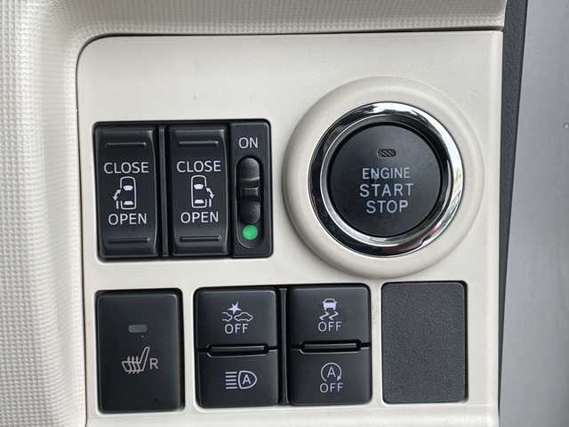 ダイハツ ムーヴ キャンバス G ブラックインテリア VS SAⅢ 愛知県 2021(令3)年 3.2万km スムースグレーマイカメタリック/ファイアークォーツレッドメタリック 2トーン 純正ナビ/全方位カメラ/両側パワースライドドア/シートヒーター/コーナーセンサー/レーンキープアシスト/衝突軽減システム/フルセグ/CD DVD/Bluetooth/ステアリングスイッチ/スマートキー/プッシュスタート