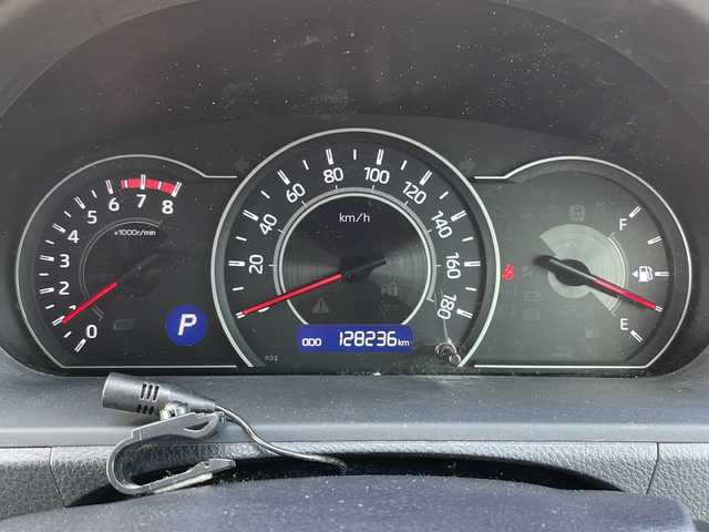 トヨタ ヴォクシー ZS 道北・旭川 2017(平29)年 12.9万km イナズマスパーキングブラックガラスフレーク 寒冷地仕様/社外ナビ/CD/DVD/SD/BT/TV/USB/社外フリップダウンモニター/MOP両側パワースライドドア/横滑り防止/オートライト/オートハイビーム/アイドリングストップ/衝突軽減ブレーキ/レーンキープアシスト/ビルトインETC/革巻きステアリング/ステアリングスイッチ/クルーズコントロール/LEDヘッドライト/フォグ/純正エンジンスターター/純正フロアマット/ドアバイザー