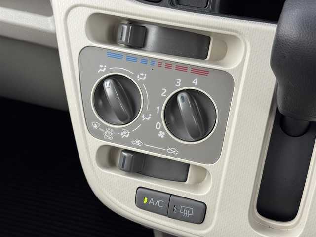 ダイハツ ムーヴ L SAⅢ 福岡県 2021(令3)年 1万km ホワイト カロッツェリアナビ（Ｂｌｕｅｔｏｏｔｈ）　/ＥＴＣ　/衝突被害軽減ブレーキ　/横滑り防止装置　/アイドリングストップ　/アダプティブドライビングビーム　/電動格納式ドアミラー　/社外フロアマット　/ドアバイザー