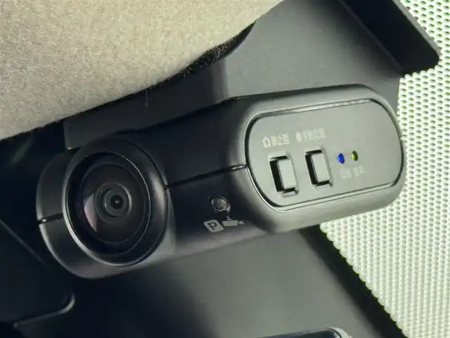 日産 オーラ G レザーエディション 福岡県 2024(令6)年 0.1万km 黒 純正９型ナビ　/全方位カメラ　/ナビ連動前方ドラレコ　/デジタルインナーミラー　/ＥＴＣ　/コーナーセンサー　/エマージェンシーブレーキ　/レーンキープ　/ブラインドスポットモニター　/純正１７インチＡＷ　/ＬＥＤライト