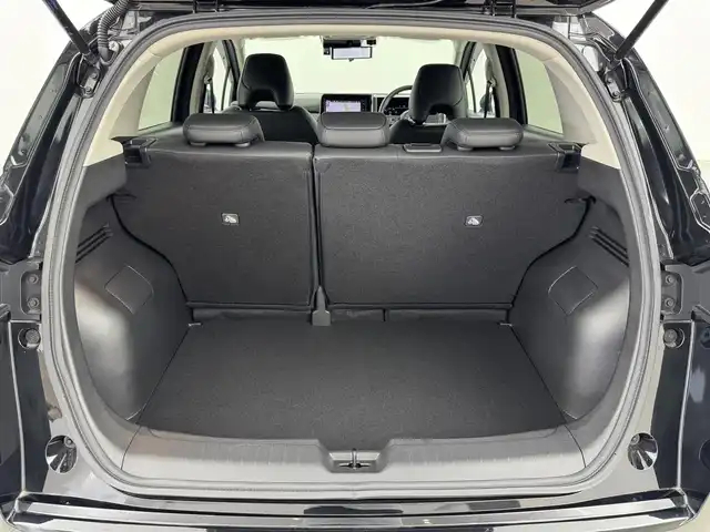 日産 オーラ G レザーエディション 福岡県 2024(令6)年 0.1万km 黒 純正９型ナビ　/全方位カメラ　/ナビ連動前方ドラレコ　/デジタルインナーミラー　/ＥＴＣ　/コーナーセンサー　/エマージェンシーブレーキ　/レーンキープ　/ブラインドスポットモニター　/純正１７インチＡＷ　/ＬＥＤライト