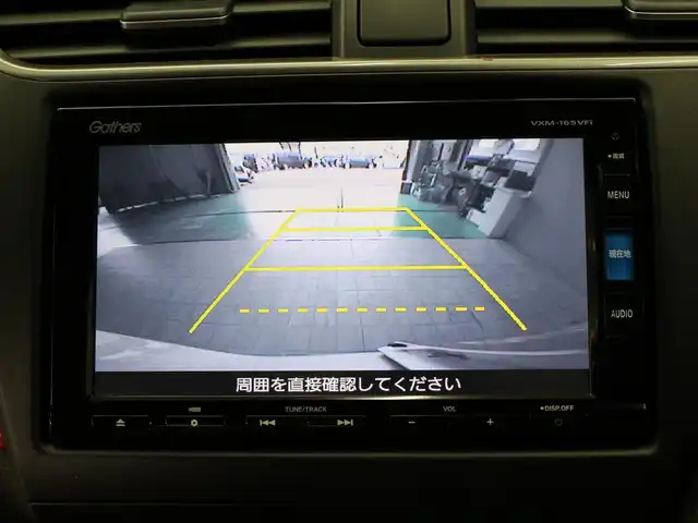 ホンダ シビック タイプR 三重県 2016(平28)年 1.9万km チャンピオンシップホワイト 6MT/純正ナビ（VXM-165VFi)/　フルセグTV/CD/DVD/Bluetooth/バックカメラ/ETC/LEDヘッドライト/フォグランプ/オートライト/クルーズコントロール/ステアリングリモコン/ブレンボキャリパー/シートリフター /センターコンソール/19インチアルミホイール/オートエアコン