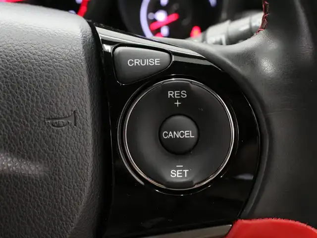 ホンダ シビック タイプR 三重県 2016(平28)年 1.9万km チャンピオンシップホワイト 6MT/純正ナビ（VXM-165VFi)/　フルセグTV/CD/DVD/Bluetooth/バックカメラ/ETC/LEDヘッドライト/フォグランプ/オートライト/クルーズコントロール/ステアリングリモコン/ブレンボキャリパー/シートリフター /センターコンソール/19インチアルミホイール/オートエアコン