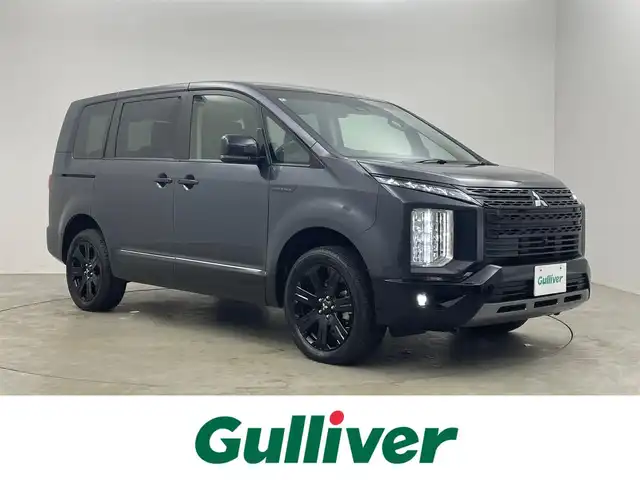 三菱 デリカＤ：５ シャモニー 埼玉県 2024(令6)年 0.3万km グラファイトグレーメタリック/ブラックマイカ 純正１０．１インチナビ　マルチアラウンドモニター　ＢＳＭ　電動ステップ　ドラレコ　ｅアシスト　レーダークルーズコントロール　シートヒーター　ＡＣ１００Ｖ　純正アルミホイール　オートハイビーム　ＬＥＤ