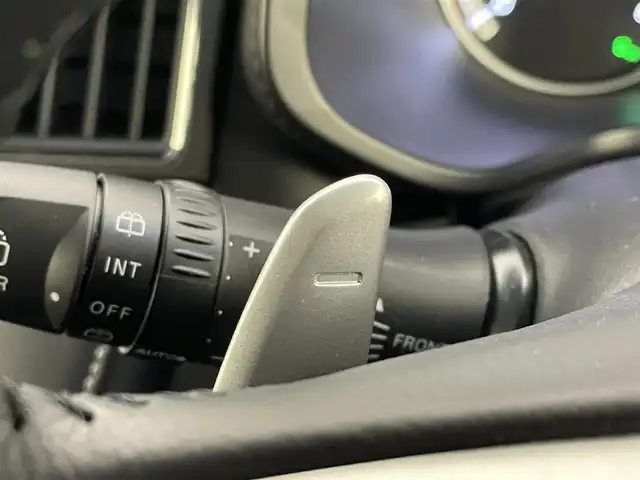 三菱 デリカＤ：５ シャモニー 埼玉県 2024(令6)年 0.3万km グラファイトグレーメタリック/ブラックマイカ 純正１０．１インチナビ　マルチアラウンドモニター　ＢＳＭ　電動ステップ　ドラレコ　ｅアシスト　レーダークルーズコントロール　シートヒーター　ＡＣ１００Ｖ　純正アルミホイール　オートハイビーム　ＬＥＤ