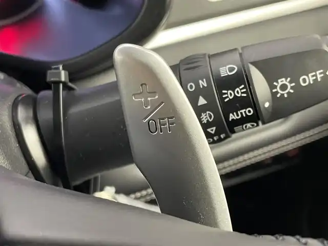 三菱 デリカＤ：５ シャモニー 埼玉県 2024(令6)年 0.3万km グラファイトグレーメタリック/ブラックマイカ 純正１０．１インチナビ　マルチアラウンドモニター　ＢＳＭ　電動ステップ　ドラレコ　ｅアシスト　レーダークルーズコントロール　シートヒーター　ＡＣ１００Ｖ　純正アルミホイール　オートハイビーム　ＬＥＤ