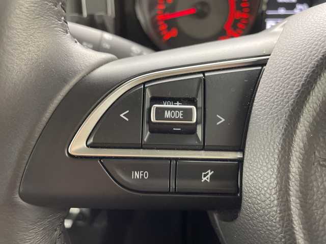 スズキ ジムニー XC 群馬県 2022(令4)年 3.5万km ジャングルグリーン ４ＷＤターボ　ルーフキャリア　ナビ　フルセグＴＶ　ドラレコ　ＥＴＣ　シートヒーター　ヘッドライトウォッシャー　フォグランプ　電動格納ミラー　クルーズコントロール　レーンキープアシスト　背面タイヤ　禁煙