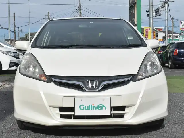 ホンダ フィット G スマートセレ ファインスタイル 神奈川県 2013(平25)年 5.2万km 白 ワンオーナー/社外メモリナビ/BTオーディオ/地デジTV/CD/DVD/ETC/ドアバイザー/純正フロアマット/保証書/取説ナビ説