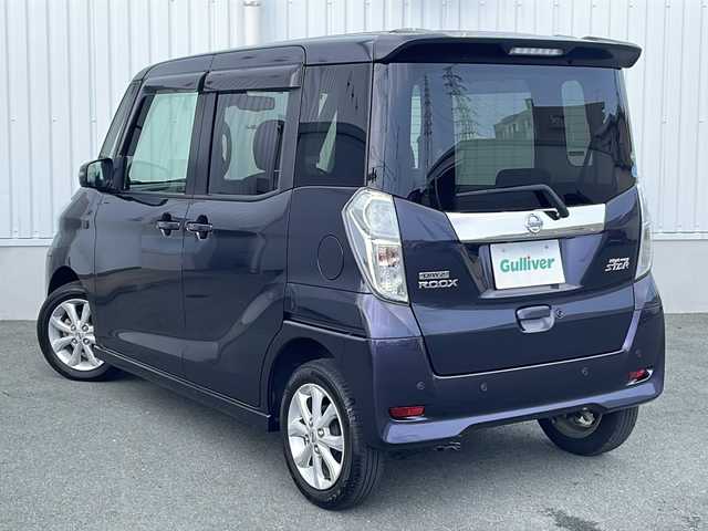 日産 デイズ ルークス ハイウェイスターX 三重県 2020(令2)年 4万km プレミアムパープルP 純正ナビ(AM/FM/CD/DVD/TV/BT)/全周囲カメラ/フルセグTV/片側パワースライドドア/オートハイビーム/純正フロアマット/衝突軽減ブレーキ/レーンキープアシスト/横滑り防止/アイドリングストップ/革巻きステアリング/電動格納ミラー/禁煙車