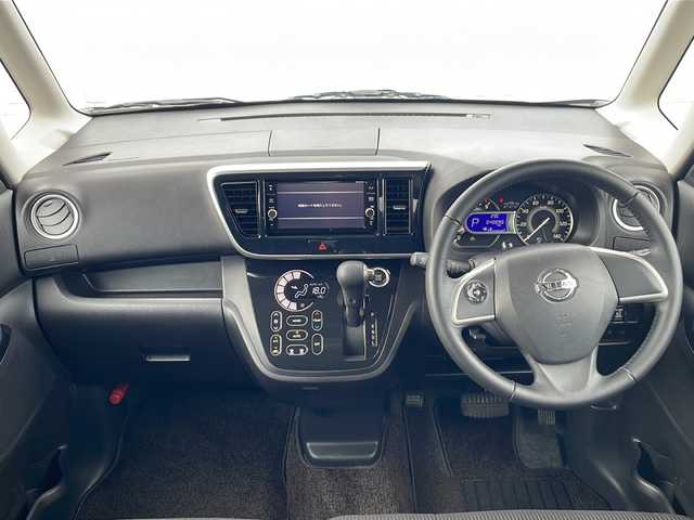 日産 デイズ ルークス ハイウェイスターX 三重県 2020(令2)年 4万km プレミアムパープルP 純正ナビ(AM/FM/CD/DVD/TV/BT)/全周囲カメラ/フルセグTV/片側パワースライドドア/オートハイビーム/純正フロアマット/衝突軽減ブレーキ/レーンキープアシスト/横滑り防止/アイドリングストップ/革巻きステアリング/電動格納ミラー/禁煙車
