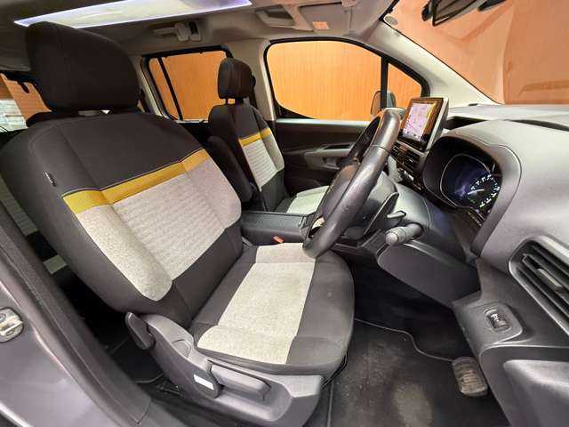 シトロエン ベルランゴ サーフED バイ･リップカール 千葉県 2021(令3)年 4.8万km グレー 特別仕様車　/ガラスルーフ　/グリップコントロール　/ＣａｒＰｌａｙ　/Ａｎｄｒｏｉｄ　/Ａｕｔｏ　/ナビ　/バックカメラ　/ＡＣＣ　/レーンキープアシスト　/ＢＳＭ　/パドルシフト　/ドライブレコーダー　/ＥＴＣ