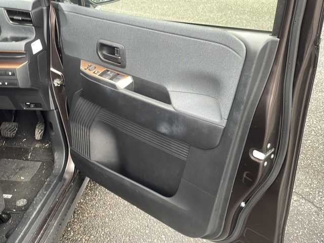 日産 サクラ G 新潟県 2022(令4)年 1.7万km 茶 純正ナビ（Bluetooth/DTV/FM/AM）/全周囲カメラ/プロパイロット/前後コーナーセンサー/D/N席シートヒーター/ビルトインETC2.0/LEDヘッドライト/パーキングアシスト/クルーズコントロール/ステアリングスイッチ/オートライト/オートエアコン/スペアキー×1/保証書/取扱説明書