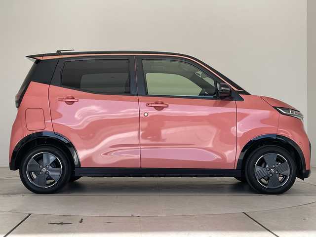 日産 サクラ X 愛知県 2023(令5)年 0.7万km ピンク SDナビ/フルセグ/CD DVD/Bluetooth/バックカメラ/LEDヘッドライト/コーナーセンサー/純正アルミホイール/ステアリングスイッチ/スマートキー/プッシュスタート