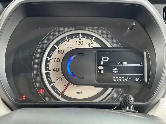 スズキ スペーシア HYBRID X 香川県 2021(令3)年 3.1万km ピュアホワイトP 登録時走行距離：30573km/ディーラー純正パナソニックSDナビ/　CD DVD BT フルセグTV/全方位カメラ/両側パワースライドドア/衝突被害軽減装置/レーンキープアシスト/クリアランスソナー/ヘッドアップディスプレイ/アイドリングストップ/横滑り防止装置/ロールサンシェード/サーキュレーター/シートヒーター/ハロゲンヘッドライト/オートライト/レベライザヘッドライト/ETC2.0/ドライブレコーダー/電動格納ミラー/ドアバイザー/純正フロアマット/プッシュスタート/スマートキー