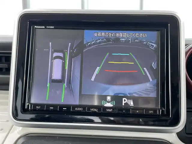 スズキ スペーシア HYBRID X 香川県 2021(令3)年 3.1万km ピュアホワイトP 登録時走行距離：30573km/ディーラー純正パナソニックSDナビ/　CD DVD BT フルセグTV/全方位カメラ/両側パワースライドドア/衝突被害軽減装置/レーンキープアシスト/クリアランスソナー/ヘッドアップディスプレイ/アイドリングストップ/横滑り防止装置/ロールサンシェード/サーキュレーター/シートヒーター/ハロゲンヘッドライト/オートライト/レベライザヘッドライト/ETC2.0/ドライブレコーダー/電動格納ミラー/ドアバイザー/純正フロアマット/プッシュスタート/スマートキー