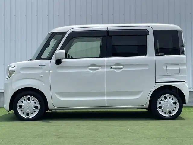 スズキ スペーシア HYBRID X 香川県 2021(令3)年 3.1万km ピュアホワイトP 登録時走行距離：30573km/ディーラー純正パナソニックSDナビ/　CD DVD BT フルセグTV/全方位カメラ/両側パワースライドドア/衝突被害軽減装置/レーンキープアシスト/クリアランスソナー/ヘッドアップディスプレイ/アイドリングストップ/横滑り防止装置/ロールサンシェード/サーキュレーター/シートヒーター/ハロゲンヘッドライト/オートライト/レベライザヘッドライト/ETC2.0/ドライブレコーダー/電動格納ミラー/ドアバイザー/純正フロアマット/プッシュスタート/スマートキー