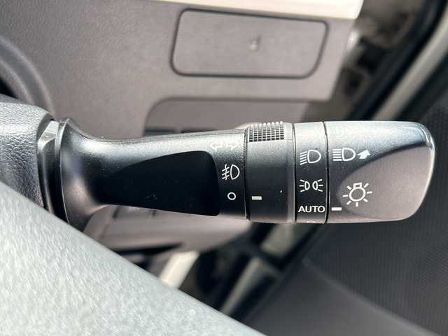 ダイハツ タント カスタム RS トップED SAⅡ 石川県 2016(平28)年 6.1万km パールホワイトⅢ 8インチ純正ナビ　/フルセグ　/ＤＶＤ　/Ｂｌｕｅｔｏｏｔｈ　/バックカメラ　/ＥＴＣ　/両側パワースライドドア　/ハーフレザーシート　/ベンチシート　/純正フロアマット/純正アルミホイール　/衝突被害軽減ブレーキ　/Ｗ＋サイドエアバッグ/スペアキー1本/保証書/取扱説明書