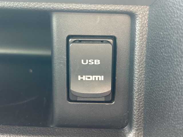 ダイハツ タント カスタム RS トップED SAⅡ 石川県 2016(平28)年 6.1万km パールホワイトⅢ 8インチ純正ナビ　/フルセグ　/ＤＶＤ　/Ｂｌｕｅｔｏｏｔｈ　/バックカメラ　/ＥＴＣ　/両側パワースライドドア　/ハーフレザーシート　/ベンチシート　/純正フロアマット/純正アルミホイール　/衝突被害軽減ブレーキ　/Ｗ＋サイドエアバッグ/スペアキー1本/保証書/取扱説明書