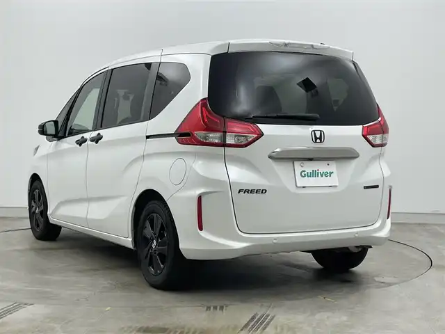 ホンダ フリード ハイブリット G ブラックスタイル 岡山県 2022(令4)年 3.5万km プラチナホワイトパール 純正ナビ(VXM-224VFi)/【CD/DVD/BT/USB/フルセグ】/両側電動スライドドア　/レーダークルーズコントロール　/ＥＴＣ　/シートヒーター前席　/ＬＥＤヘッドライト　/バックカメラ　/ドライブレコーダー前後/スマートキー　/アイドリングストップ/オートエアコン/オートライト/禁煙車