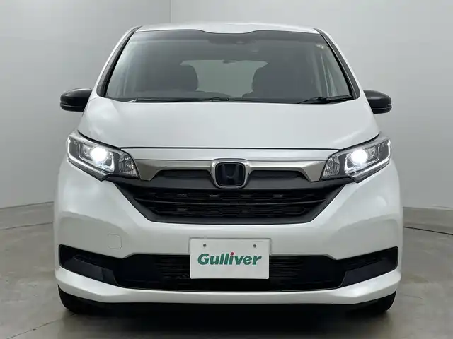 ホンダ フリード ハイブリット G ブラックスタイル 岡山県 2022(令4)年 3.5万km プラチナホワイトパール 純正ナビ(VXM-224VFi)/【CD/DVD/BT/USB/フルセグ】/両側電動スライドドア　/レーダークルーズコントロール　/ＥＴＣ　/シートヒーター前席　/ＬＥＤヘッドライト　/バックカメラ　/ドライブレコーダー前後/スマートキー　/アイドリングストップ/オートエアコン/オートライト/禁煙車