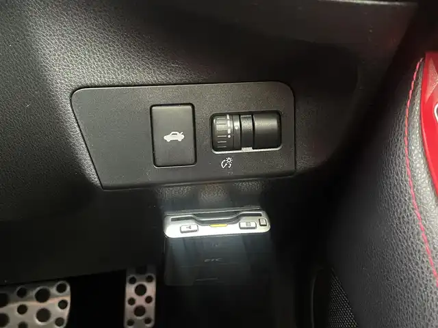 スバル ＢＲＺ S 埼玉県 2013(平25)年 11.5万km WRブルーマイカ (株)IDOMが運営する【じしゃロン川越店】の自社ローン専用車両になります。こちらは現金またはオートローンご利用時の価格です。自社ローンご希望の方は別途その旨お申付け下さい/ｃａｒｒｏｚｚｅｒｉａナビ　AVIC-MRZ009/Ｂカメラ/フルセグＴＶ/Ｂｌｕｅｔｏｏｔｈ/パドルシフト/スマートキー/プッシュスタート/革調赤シートカバー/純正１７インチアルミホイール/オートライト/ＨＩＤ/ETC/デュアルオートエアコン/フォグ
